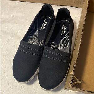 Clarks Cloudsteppers Slip-On Shoes Size 11